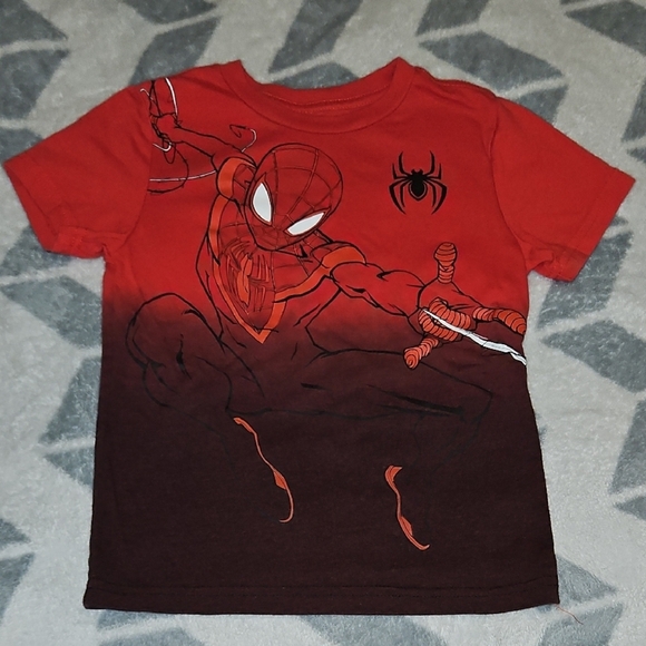 Disney Marvel Spider-Man (XS) Graphic Print & Lion King (XS 4) Tie-Dye Shirt - Picture 2 of 15